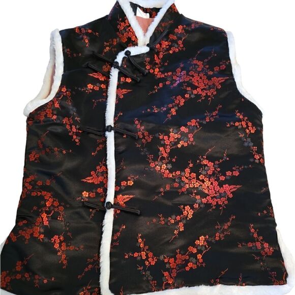 New without tags Chinese Vest Size XS - Picture 1 of 3